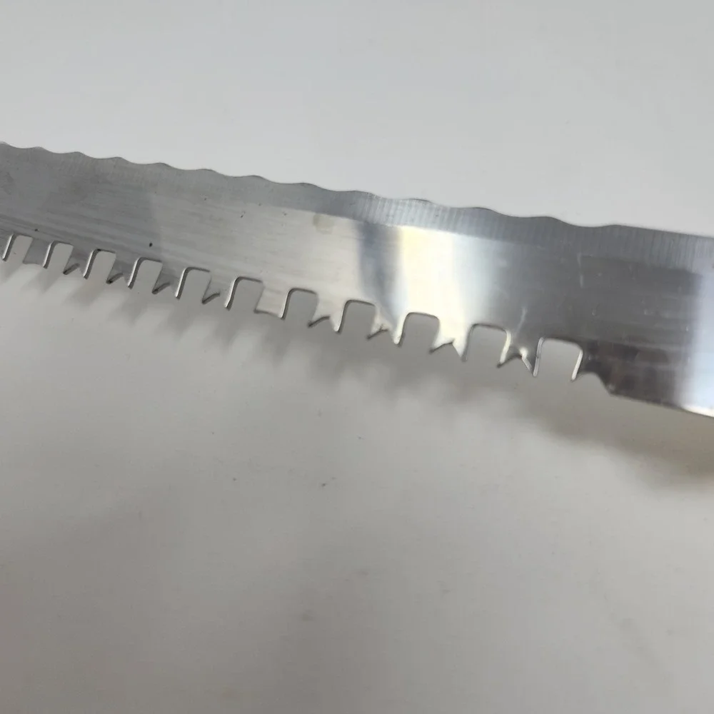 Vintage Quikut "Quikkle" Stainess Serrated Bread and Carving Knife Made in USA - Picture 15 of 16